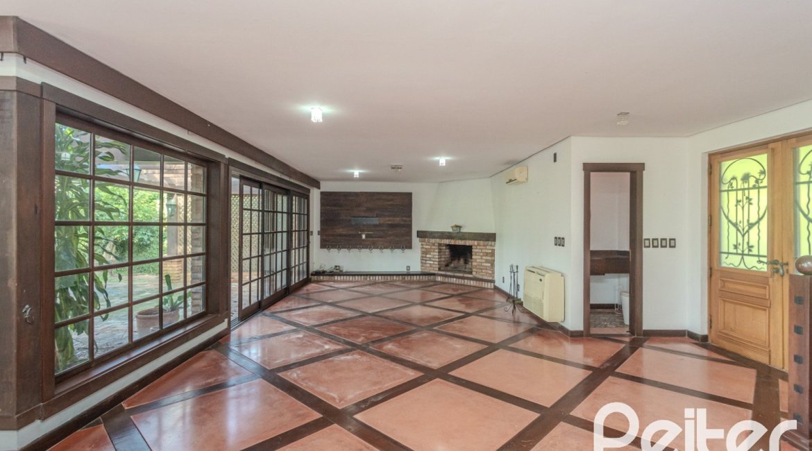 Casa em Condomínio à venda com 493m², 5 dormitórios, 5 suítes, 4 vagas, no bairro Terra Ville em Porto Alegre