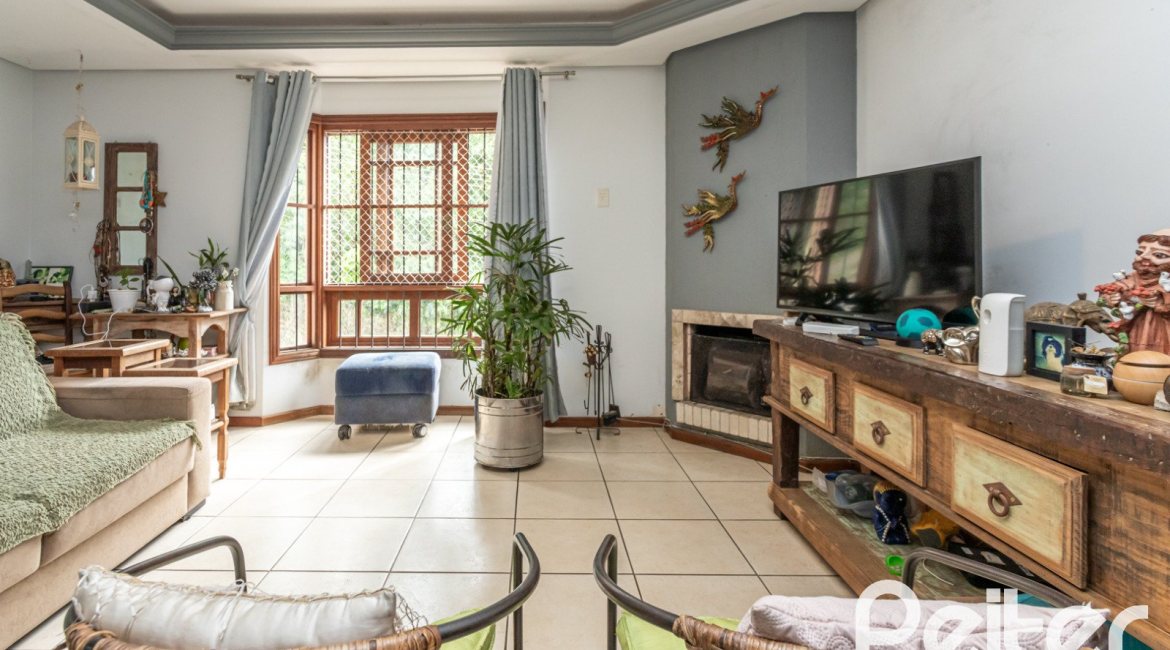  à venda, no bairro  em 