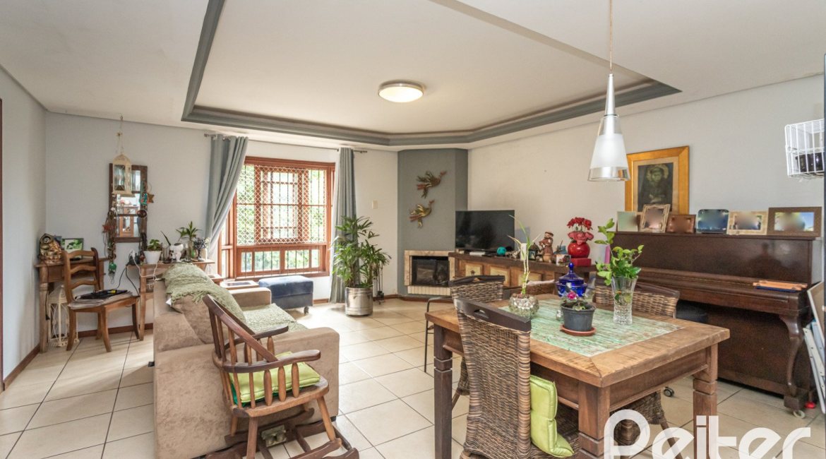  à venda, no bairro  em 