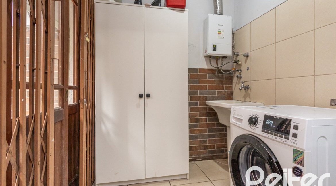  à venda, no bairro  em 