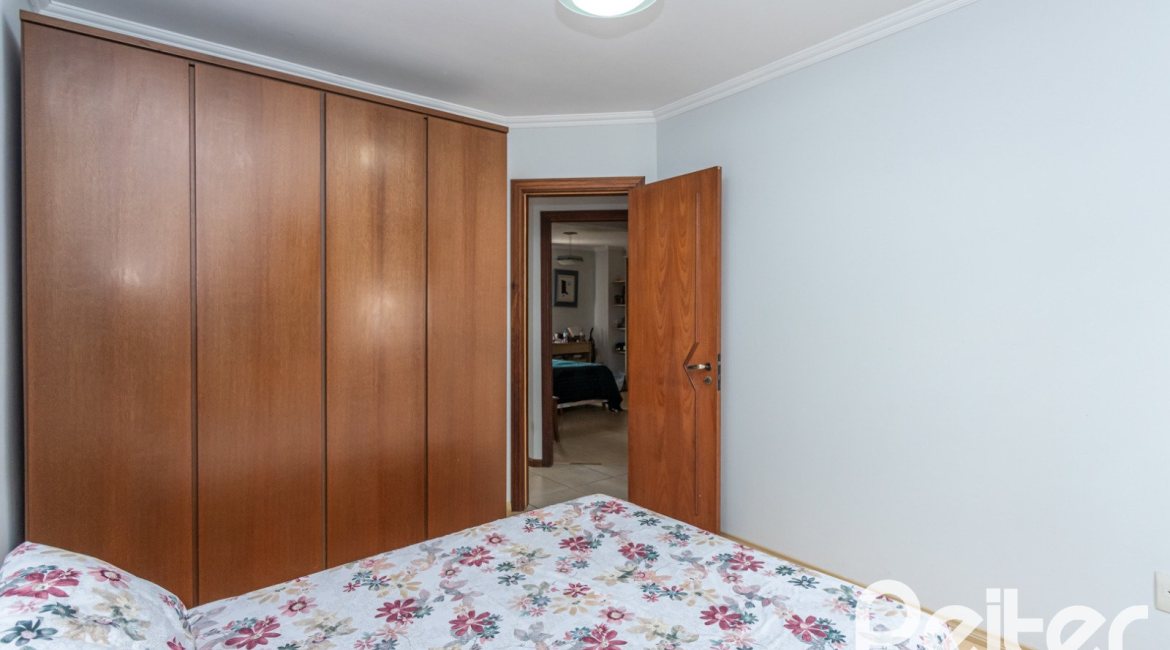  à venda, no bairro  em 