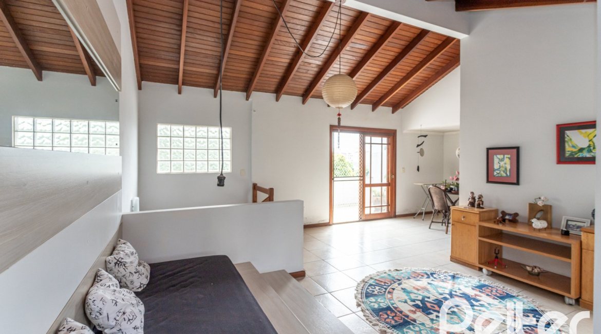  à venda, no bairro  em 