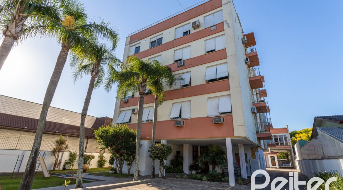Apartamento à venda com 42m², 1 dormitório, 1 vaga, no bairro Tristeza em Porto Alegre