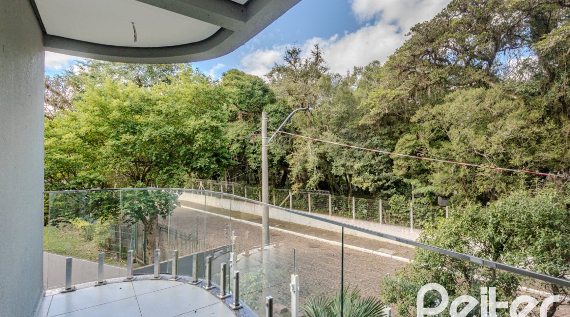 Casa em Condomínio à venda com 304m², 4 dormitórios, 4 suítes, 3 vagas, no bairro Tristeza em Porto Alegre