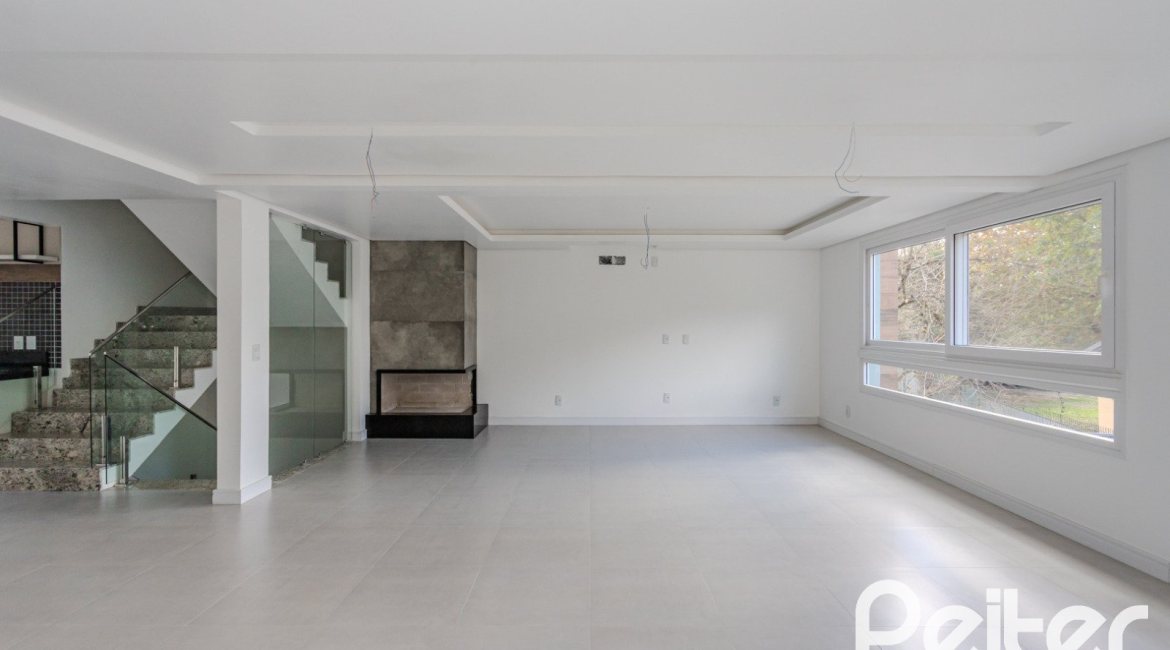 Casa em Condomínio à venda com 304m², 4 dormitórios, 4 suítes, 3 vagas, no bairro Tristeza em Porto Alegre