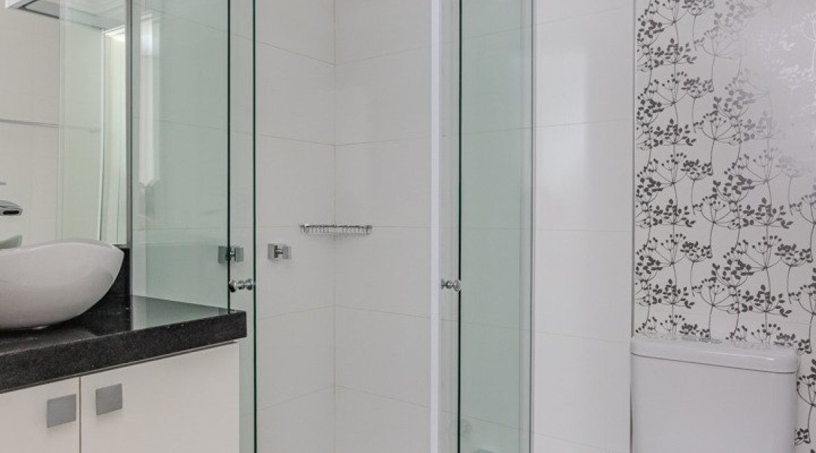Casa em Condomínio à venda com 304m², 4 dormitórios, 4 suítes, 3 vagas, no bairro Tristeza em Porto Alegre