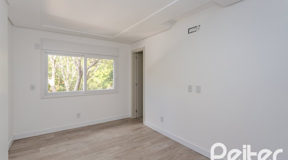 Casa em Condomínio à venda com 304m², 4 dormitórios, 4 suítes, 3 vagas, no bairro Tristeza em Porto Alegre