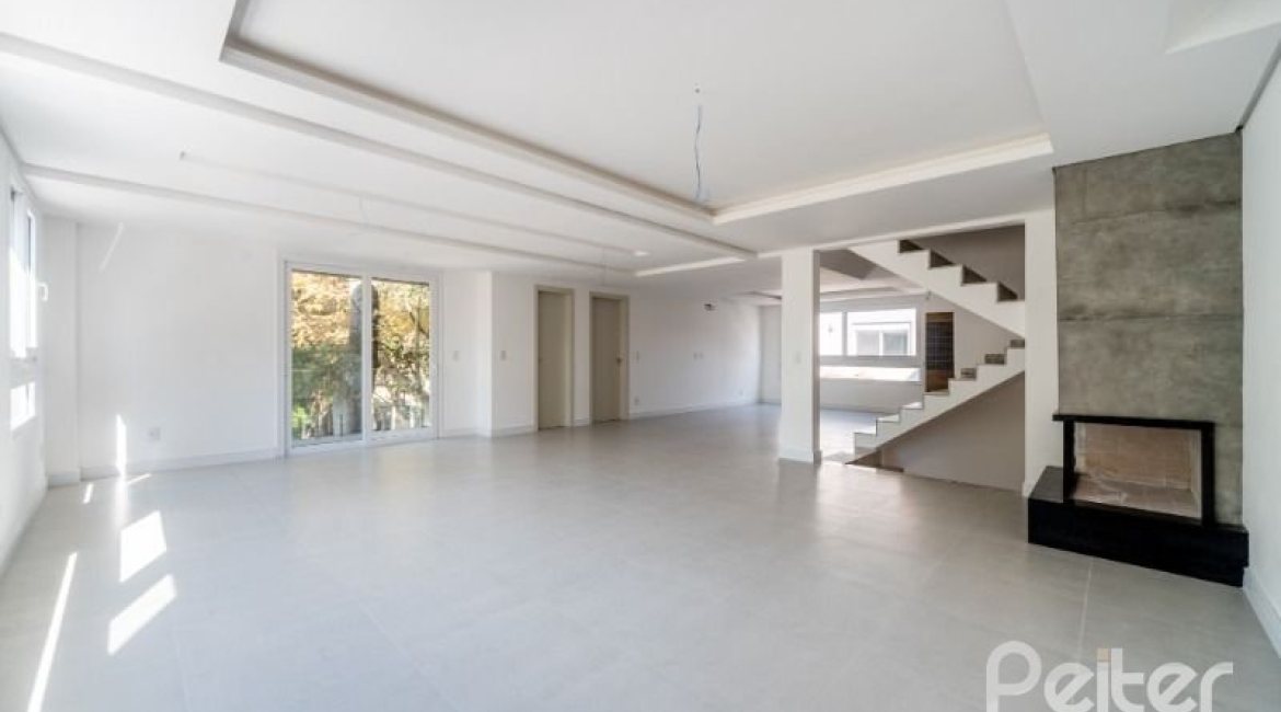 Casa em Condomínio à venda com 304m², 4 dormitórios, 4 suítes, 3 vagas, no bairro Tristeza em Porto Alegre