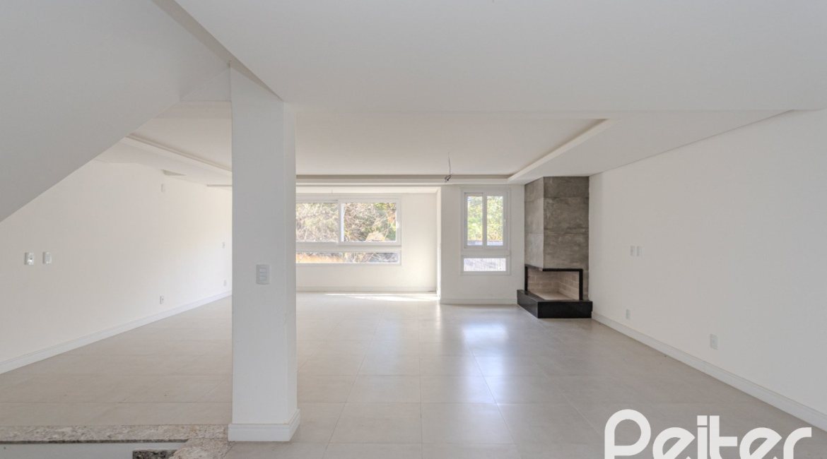 Casa em Condomínio à venda com 280m², 4 dormitórios, 4 suítes, 3 vagas, no bairro Tristeza em Porto Alegre