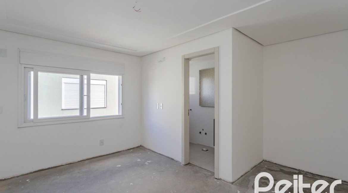 Casa em Condomínio à venda com 280m², 4 dormitórios, 4 suítes, 3 vagas, no bairro Tristeza em Porto Alegre