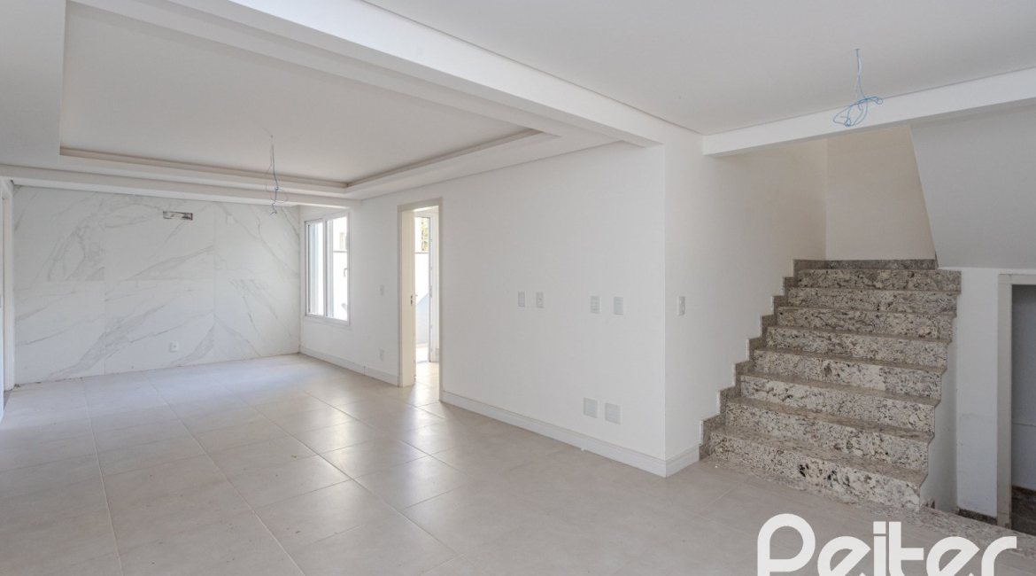 Casa em Condomínio à venda com 280m², 4 dormitórios, 4 suítes, 3 vagas, no bairro Tristeza em Porto Alegre