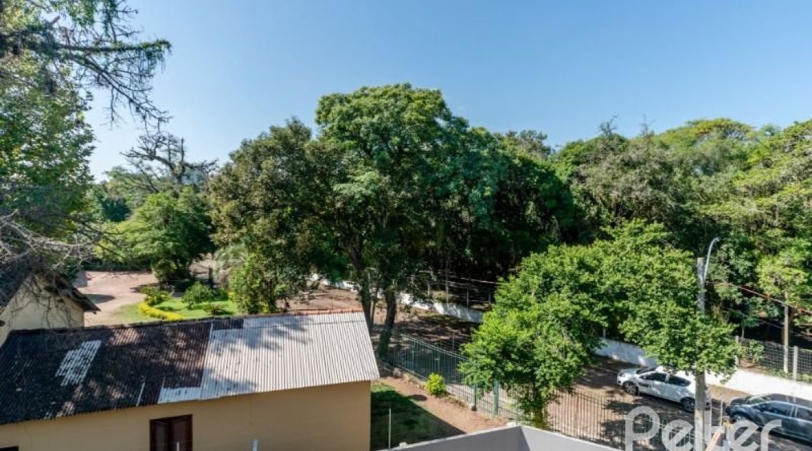 Casa em Condomínio à venda com 280m², 4 dormitórios, 4 suítes, 3 vagas, no bairro Tristeza em Porto Alegre