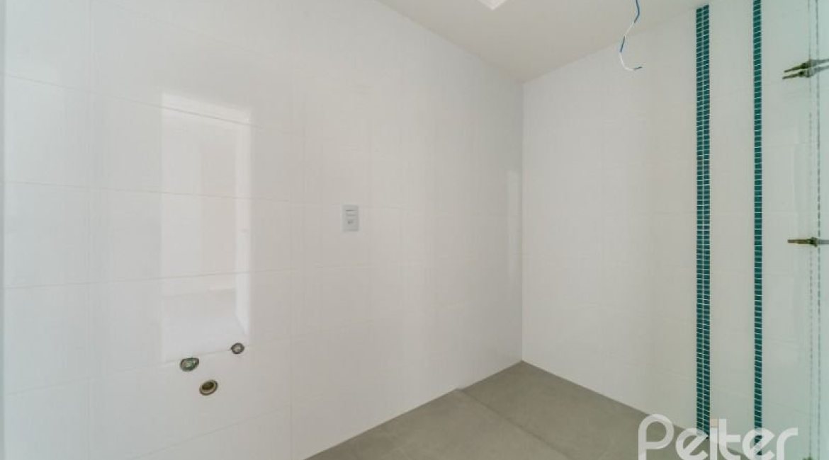 Casa em Condomínio à venda com 280m², 4 dormitórios, 4 suítes, 3 vagas, no bairro Tristeza em Porto Alegre