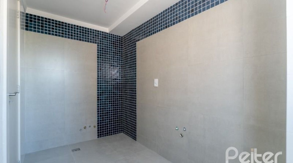 Casa em Condomínio à venda com 280m², 4 dormitórios, 4 suítes, 3 vagas, no bairro Tristeza em Porto Alegre