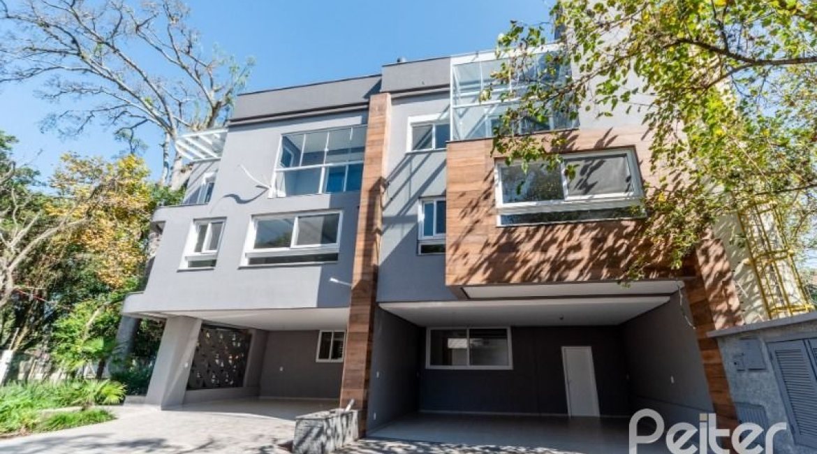 Casa em Condomínio à venda com 280m², 4 dormitórios, 4 suítes, 3 vagas, no bairro Tristeza em Porto Alegre