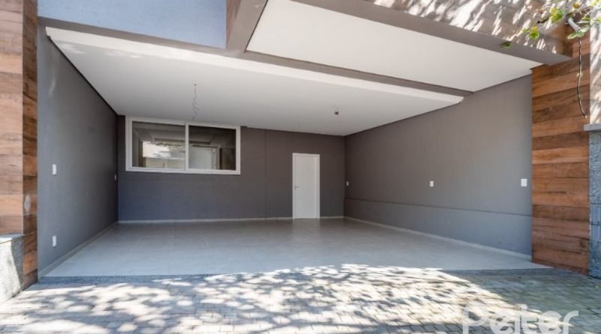 Casa em Condomínio à venda com 280m², 4 dormitórios, 4 suítes, 3 vagas, no bairro Tristeza em Porto Alegre