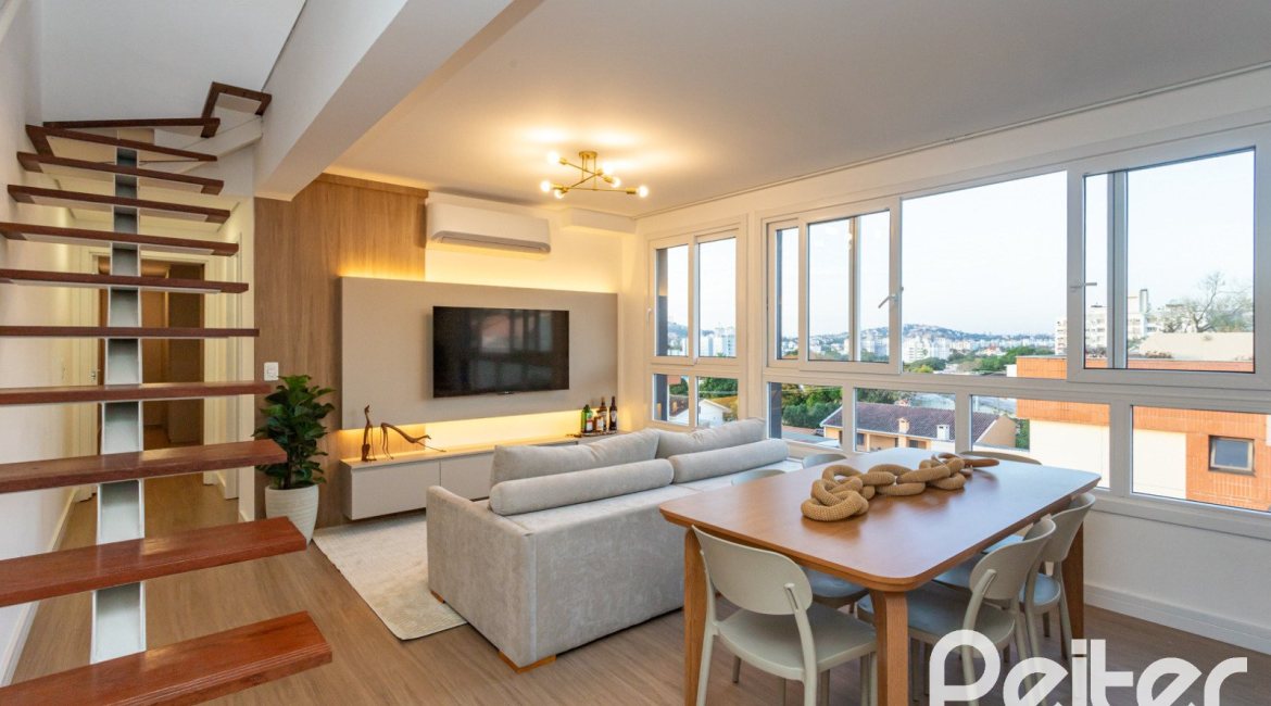 Cobertura à venda com 163m², 3 dormitórios, 2 suítes, 2 vagas, no bairro Tristeza em Porto Alegre