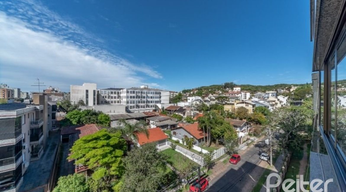 Apartamento à venda com 136m², 3 dormitórios, 1 suíte, 3 vagas, no bairro Tristeza em PORTO ALEGRE