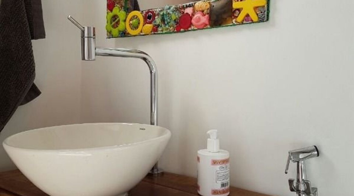 Casa em Condomínio à venda com 270m², 3 dormitórios, 1 suíte, 3 vagas, no bairro Tristeza em Porto Alegre