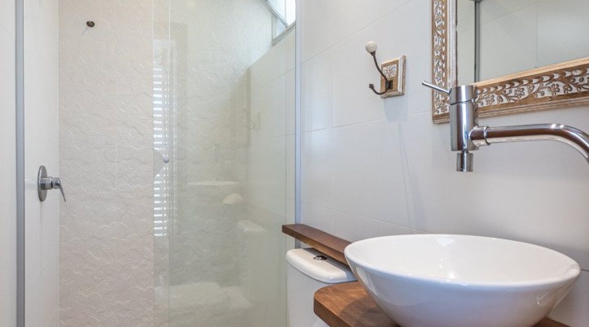 Cobertura à venda com 150m², 2 dormitórios, 1 vaga, no bairro Tristeza em Porto Alegre