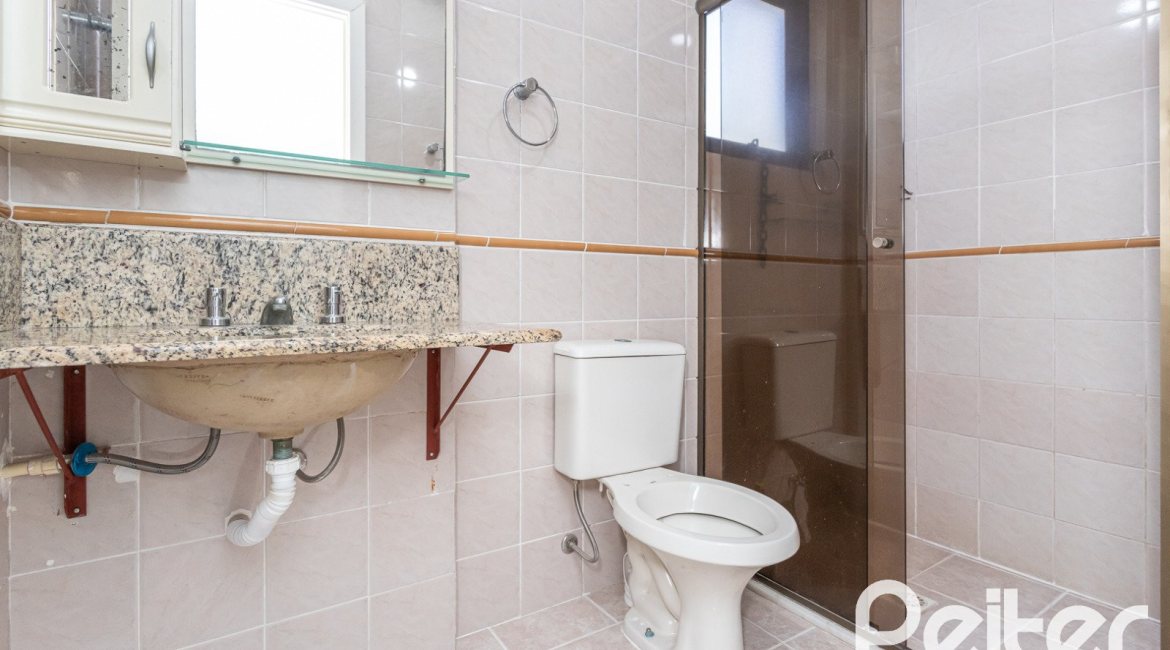 Apartamento à venda com 95m², 3 dormitórios, 1 suíte, 2 vagas, no bairro Tristeza em Porto Alegre