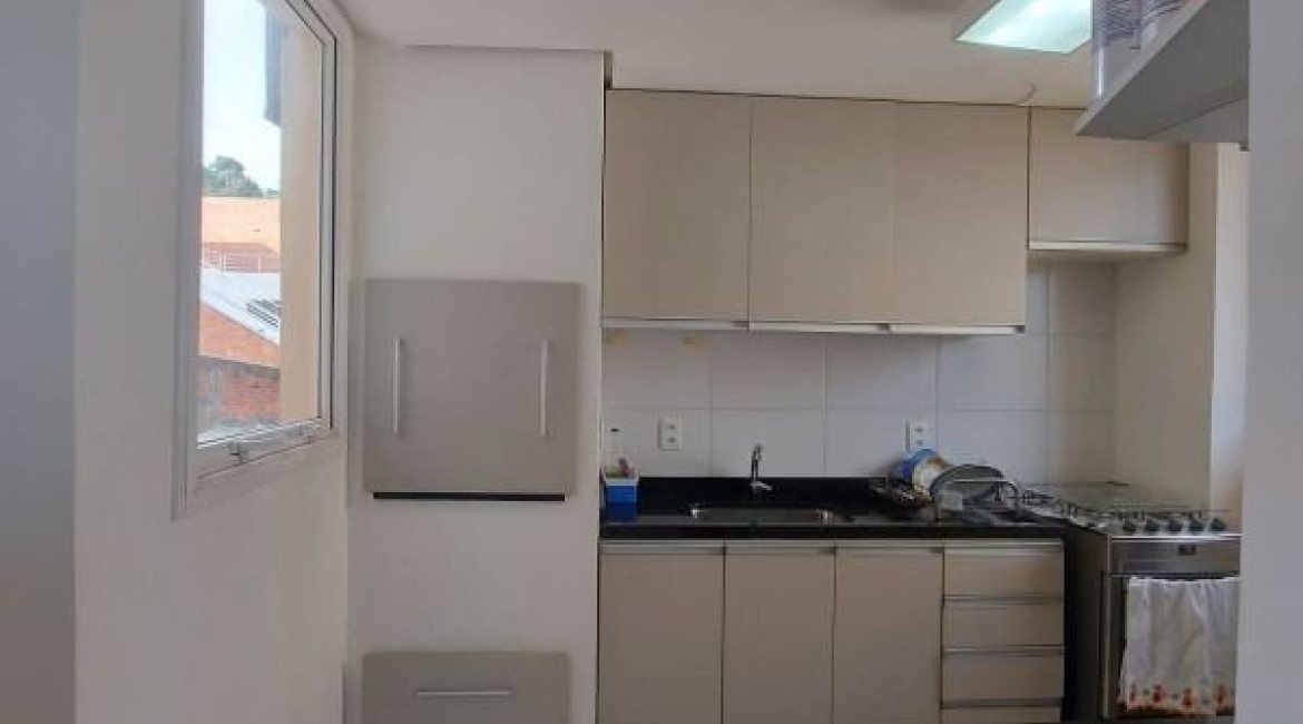 Casa em Condomínio à venda com 130m², 3 dormitórios, 1 suíte, 2 vagas, no bairro Ipanema em Porto Alegre