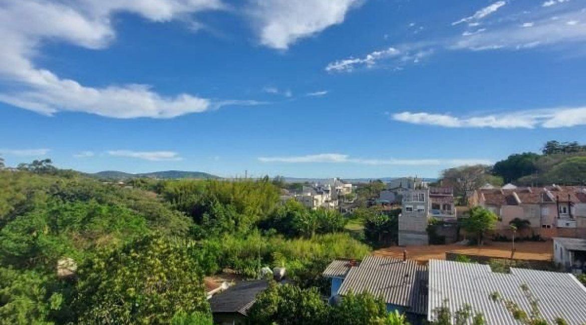 Casa em Condomínio à venda com 130m², 3 dormitórios, 1 suíte, 2 vagas, no bairro Ipanema em Porto Alegre