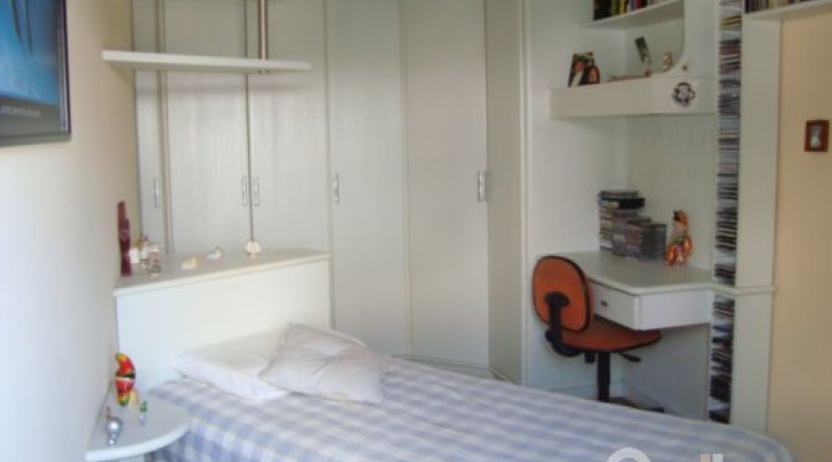 Casa em Condomínio à venda com 300m², 4 dormitórios, 1 suíte, 2 vagas, no bairro Nonoai em Porto Alegre