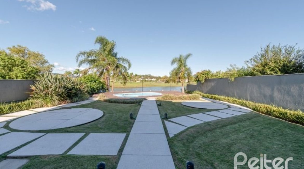 Casa em Condomínio à venda com 299m², 5 dormitórios, 5 suítes, 4 vagas, no bairro Terra Ville em PORTO ALEGRE