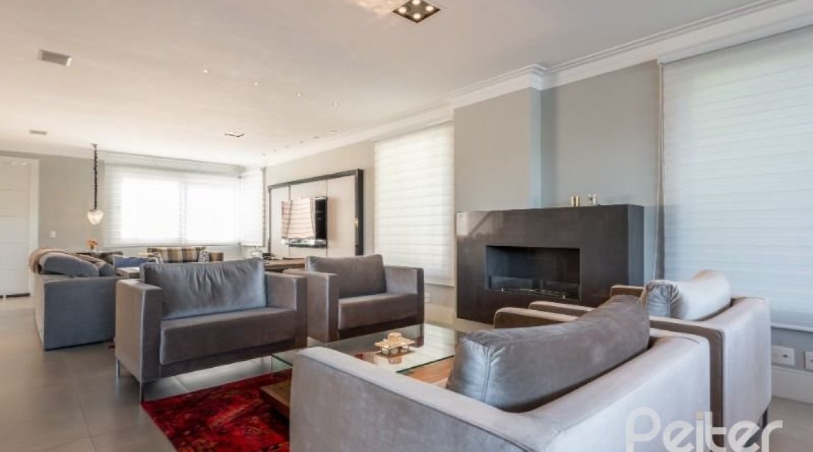 Casa em Condomínio à venda com 299m², 5 dormitórios, 5 suítes, 4 vagas, no bairro Terra Ville em PORTO ALEGRE