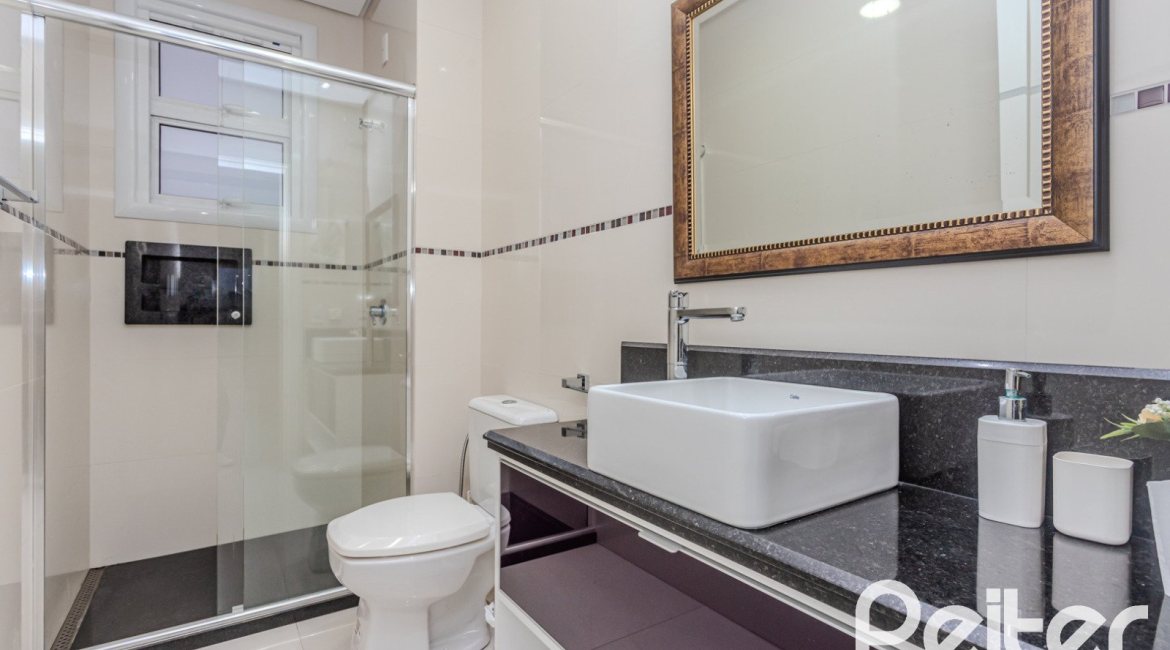 Casa em Condomínio à venda com 503m², 4 dormitórios, 4 suítes, 4 vagas, no bairro Terra Ville em PORTO ALEGRE