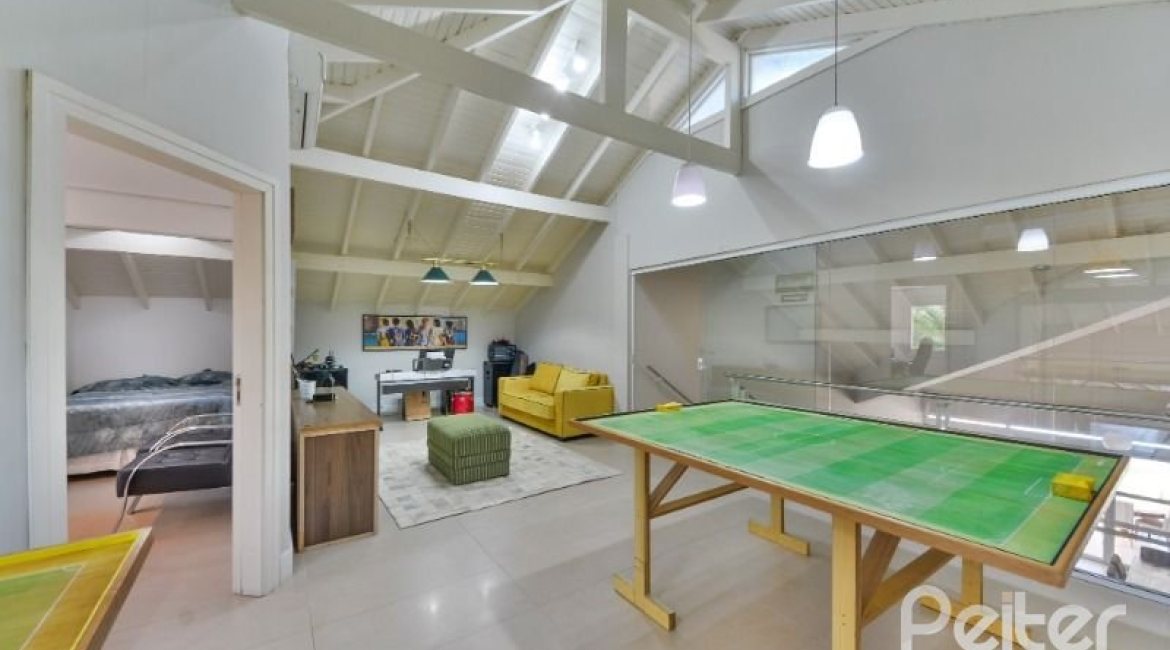 Casa em Condomínio à venda com 535m², 4 dormitórios, 4 suítes, 4 vagas, no bairro Terra Ville em PORTO ALEGRE