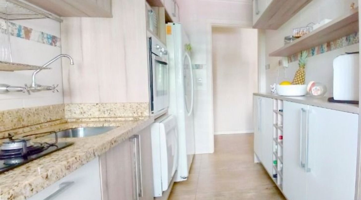 Apartamento à venda com 66m², 2 dormitórios, 1 vaga, no bairro Cristal em Porto Alegre