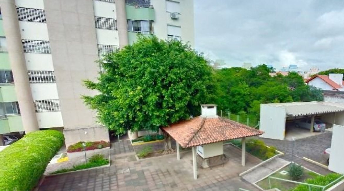 Apartamento à venda com 66m², 2 dormitórios, 1 vaga, no bairro Cristal em Porto Alegre