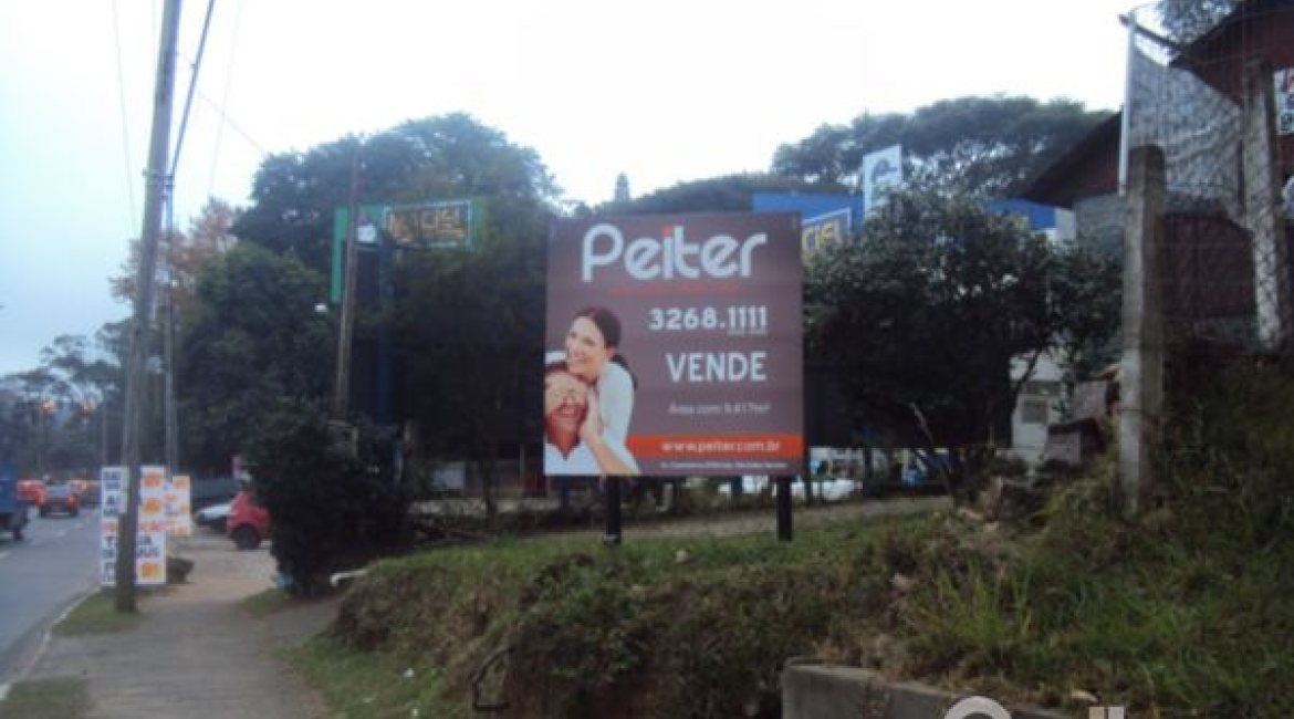 Terreno à venda com 9417m², no bairro Hípica em Porto Alegre