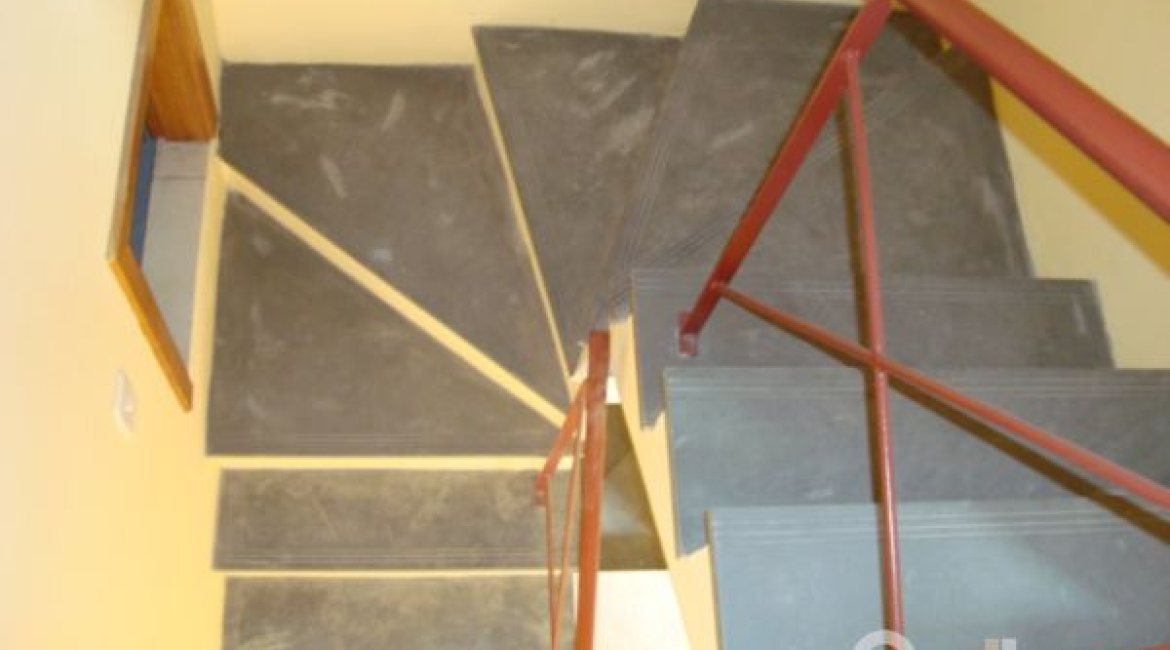 Casa em Condomínio à venda com 145m², 3 dormitórios, 1 suíte, 2 vagas, no bairro Nonoai em Porto Alegre