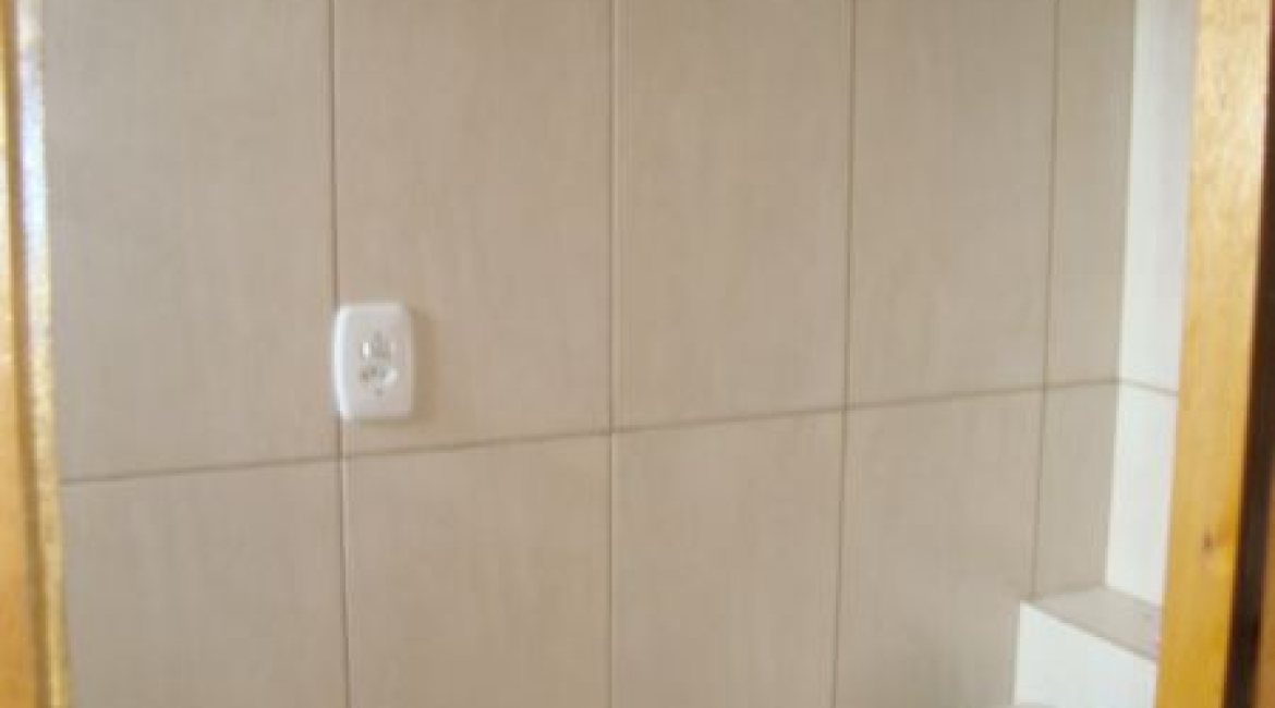 Casa em Condomínio à venda com 145m², 3 dormitórios, 1 suíte, 2 vagas, no bairro Nonoai em Porto Alegre