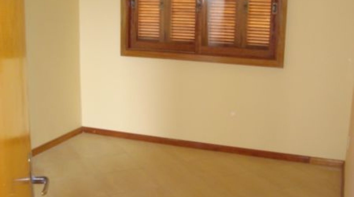 Casa em Condomínio à venda com 145m², 3 dormitórios, 1 suíte, 2 vagas, no bairro Nonoai em Porto Alegre