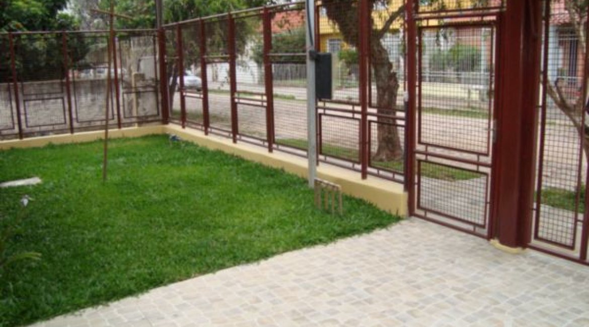 Casa em Condomínio à venda com 145m², 3 dormitórios, 1 suíte, 2 vagas, no bairro Nonoai em Porto Alegre