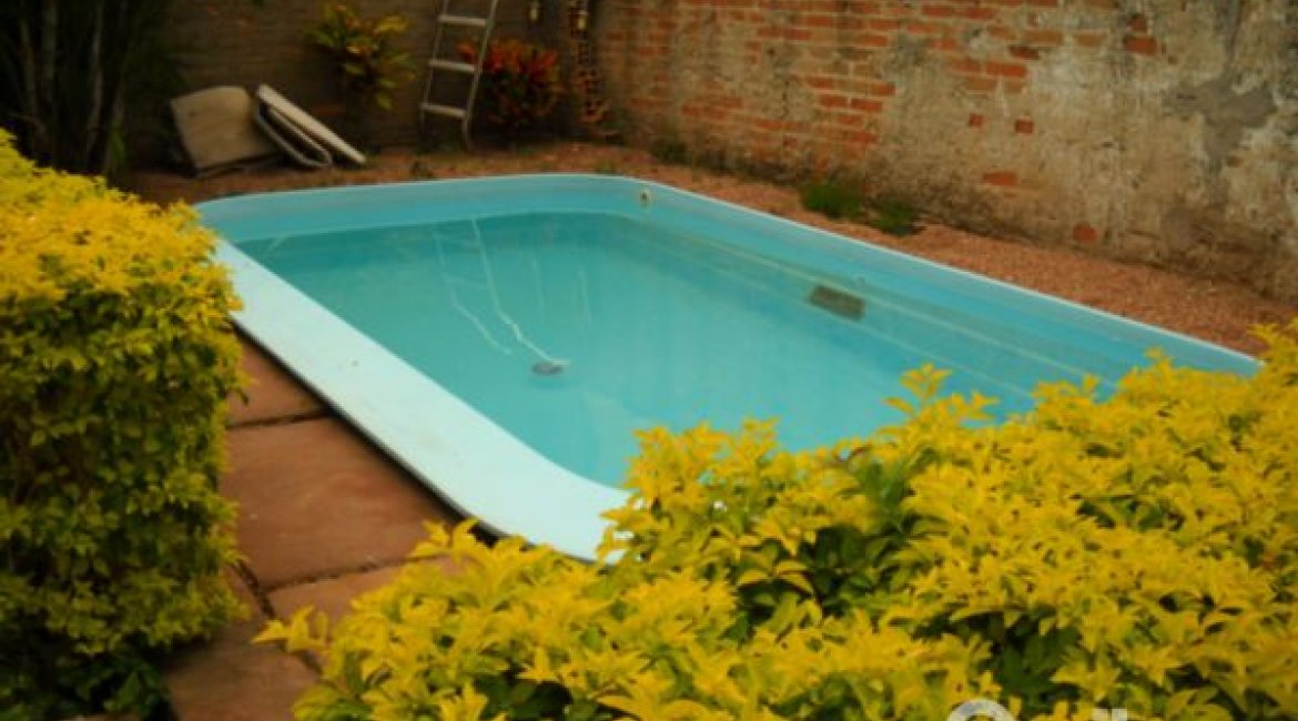 Terreno à venda com 72m², 3 vagas, no bairro Cristal em Porto Alegre