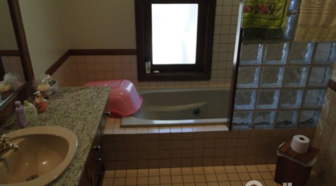 Casa em Condomínio à venda com 1350m², 7 dormitórios, 5 suítes, 4 vagas, no bairro Cavalhada em PORTO ALEGRE