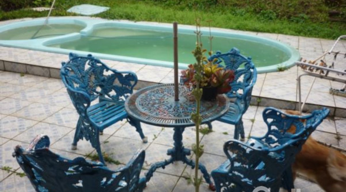 Casa à venda com 580m², 4 dormitórios, 4 suítes, 2 vagas, no bairro Jardim Isabel em Porto Alegre