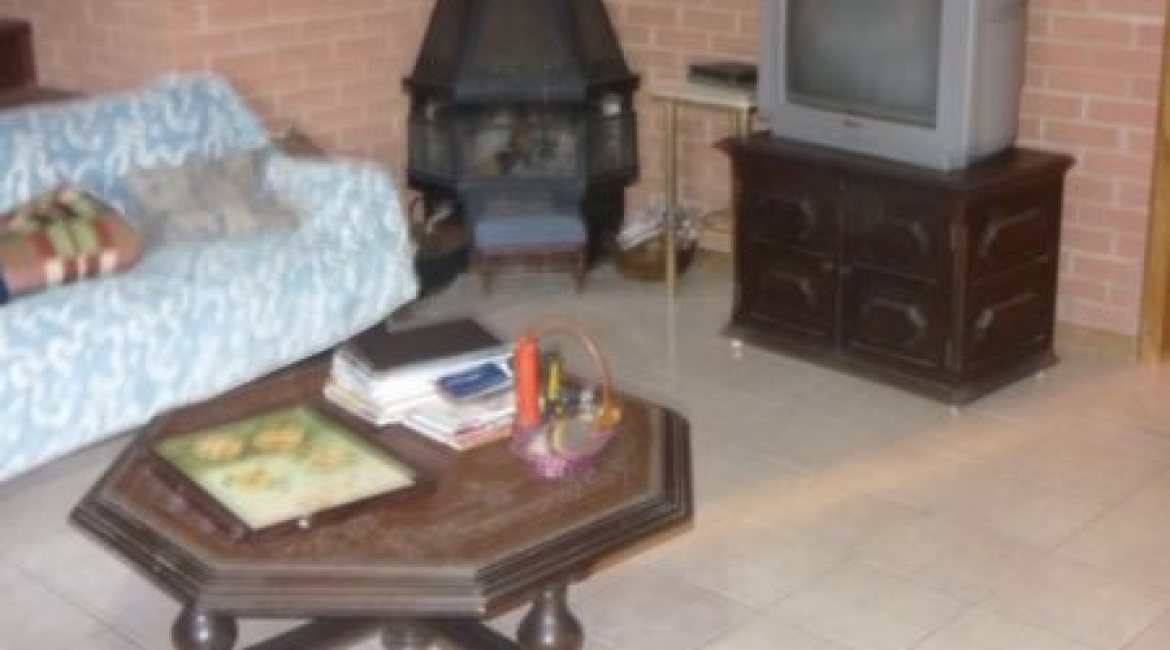 Casa à venda com 580m², 4 dormitórios, 4 suítes, 2 vagas, no bairro Jardim Isabel em Porto Alegre