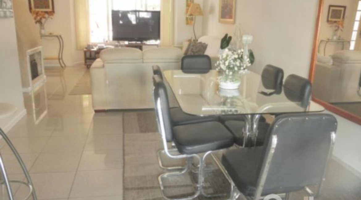  à venda, no bairro  em 