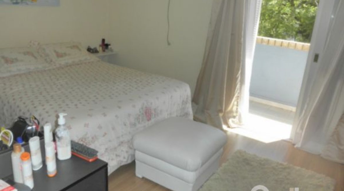  à venda, no bairro  em 