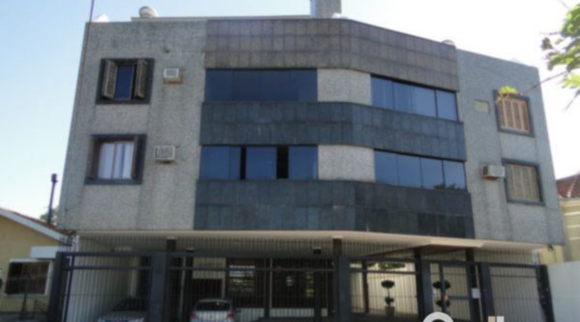 Cobertura à venda com 180m², 2 dormitórios, 1 suíte, 2 vagas, no bairro Vila Assunção em Porto Alegre