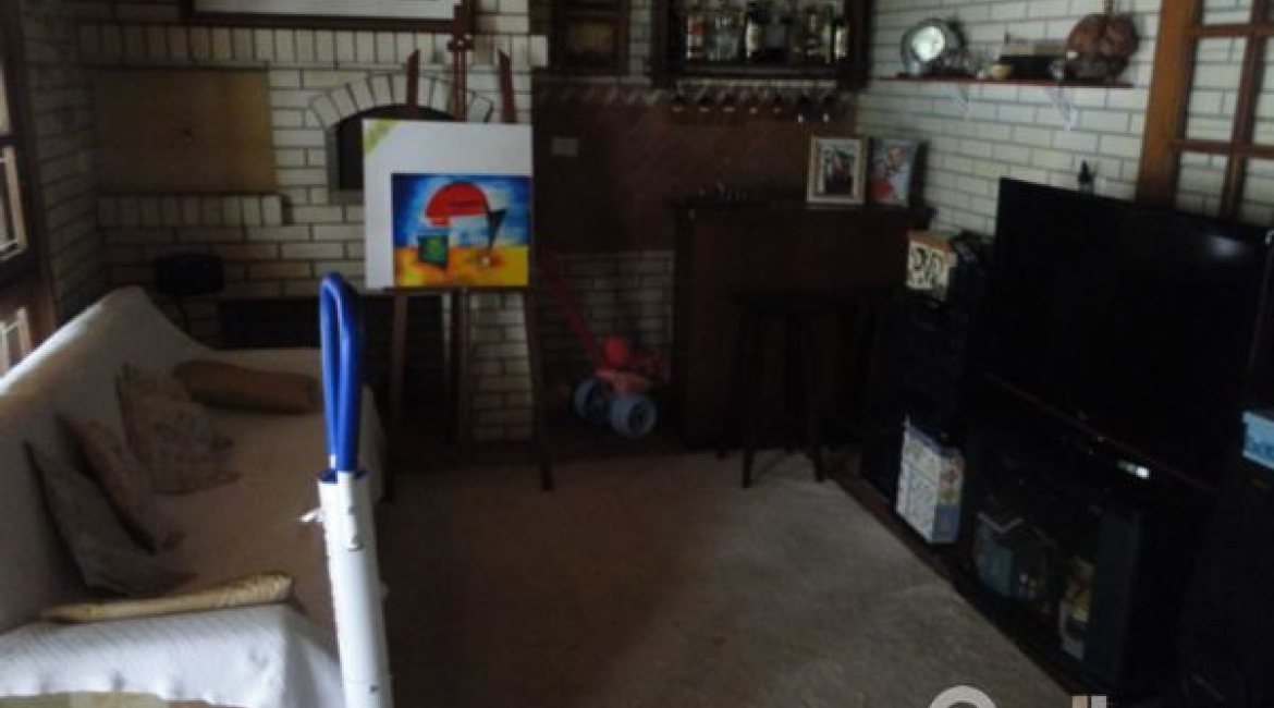 Casa à venda com 386m², 3 dormitórios, 1 suíte, 3 vagas, no bairro Tristeza em Porto Alegre