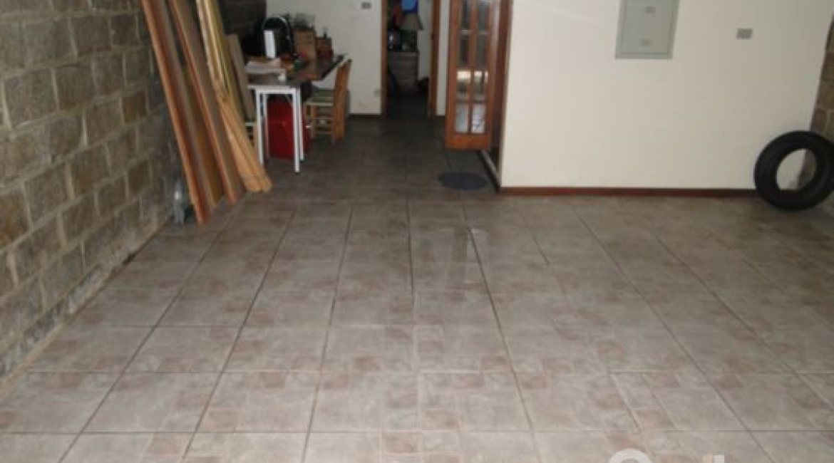 Casa à venda com 386m², 3 dormitórios, 1 suíte, 3 vagas, no bairro Tristeza em Porto Alegre