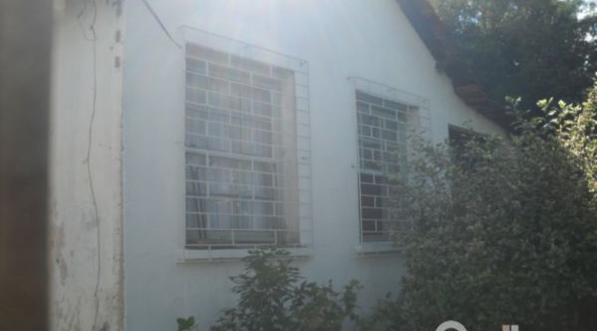 Terreno à venda, no bairro Camaquã em Porto Alegre