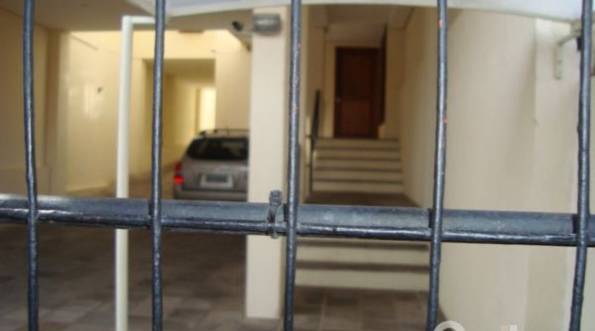 Apartamento à venda com 76m², 2 dormitórios, 1 vaga, no bairro Tristeza em Porto Alegre